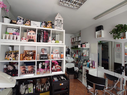 Salón de Belleza Corina | Peluqueria en Benalmádena / Málaga
