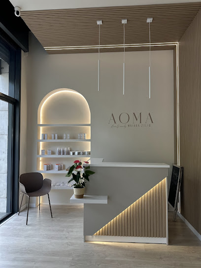 AOMA Beauty Care by Maiara Zilio | Peluquería en Barcelona / 