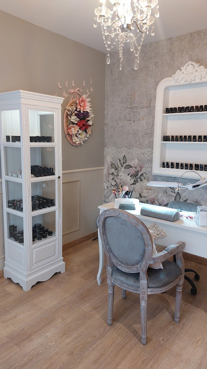 La Boutique de Las Uñas | Salón de Manicura y Uñas en Arroyomolinos / 