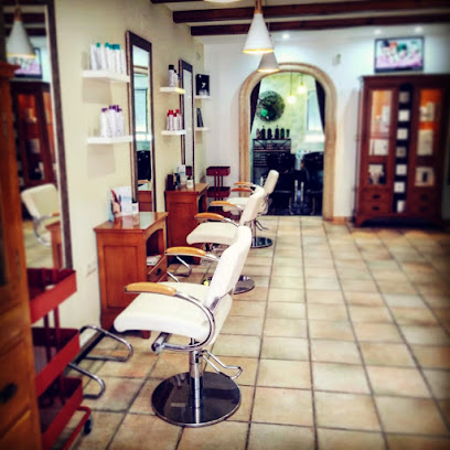 Shen Peluquería y Belleza Torrevieja | Peluquería en Torrevieja / Alicante