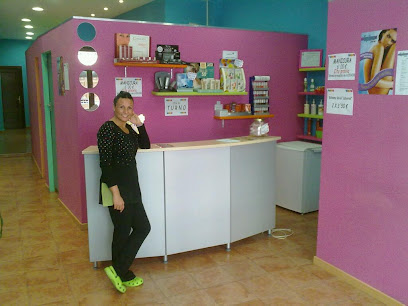 Depila T | Peluquería en Alcalá de Guadaira / 