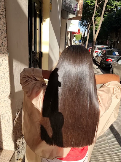 Deluxe by Cristina | Peluqueria en Lleida / Lleida