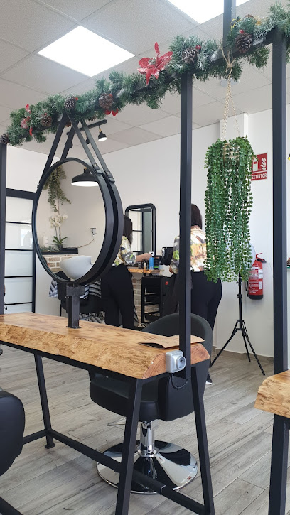 Peluqueria lorena gaitan | Peluqueria en Algeciras / Cádiz