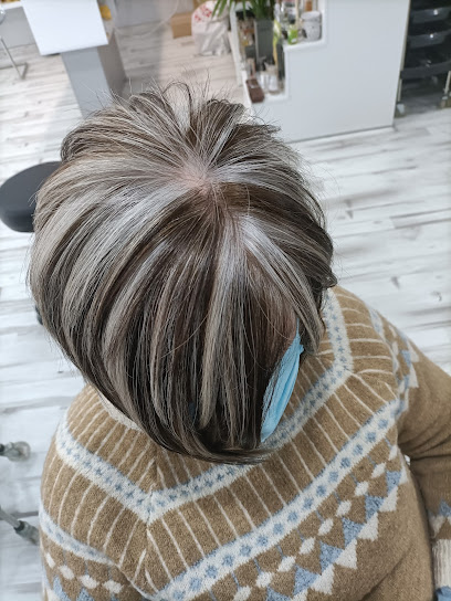 Estil Sablanc | Peluqueria en Dosrius / Barcelona