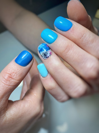 Bellissima Beauty Spa | Salón de Manicura y Uñas en Molina de Segura / 