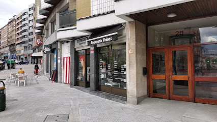 Néstor Acosta Peluqueros Unisex | Peluqueria en Bilbao / Vizcaya