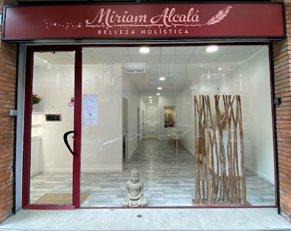Miriam Alcala | Peluquería en Santa Coloma de Gramenet / 