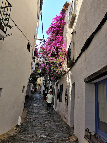 Perruqueria Nouestil | Peluqueria en Cadaqués / Girona