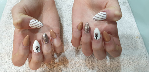 Vegas Nails | Salón de Manicura y Uñas en Ondara / 