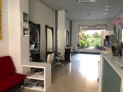 Peluquería Miguel Torres | Peluquería en Valladolid / Valladolid