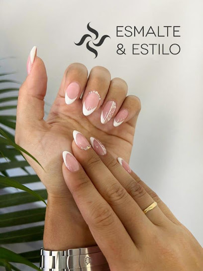 Esmalte y estilo | Salón de Uñas y Manicura en Illescas