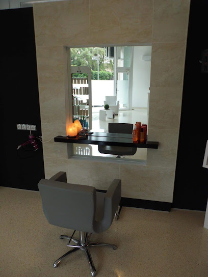 VERO.STYL | Peluqueria en Lloret de Mar / Girona