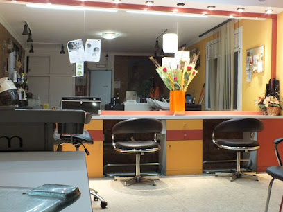 Perruqueria Roser | Peluqueria en Els Hostalets de Balenyà / Barcelona