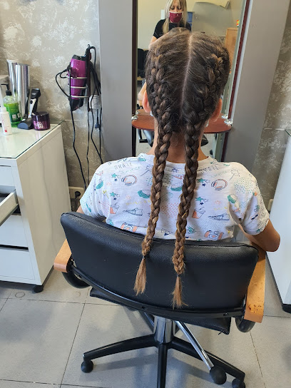 Peluquería Beatriz Adán | Peluquería en Zaragoza / Zaragoza