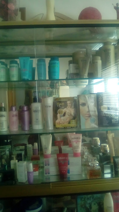 Peluquería Luisa | Peluqueria en Vilamarxant / Valencia
