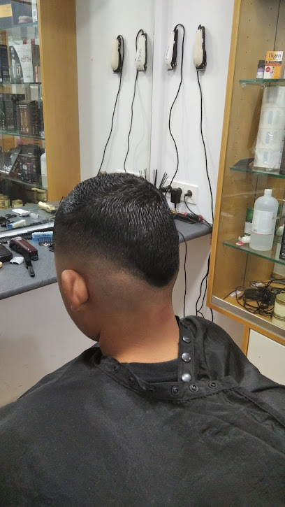 Lucky Peluquería Barbería Huesca | Peluquería en Huesca / Huesca