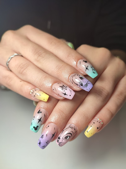 Curiel Nails | Salón de Manicura y Uñas en Armilla / 