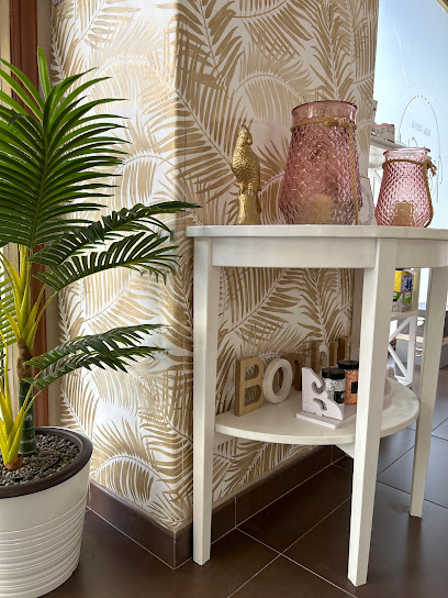 Iria Veiga Nail Studio | Salón de Uñas y Manicura en Vigo
