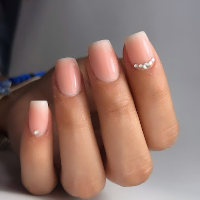 Virginia Nails | Salón de Uñas y Manicura en Los Alcazares