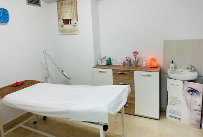 Ana Estética | Peluquería en Valencia / 