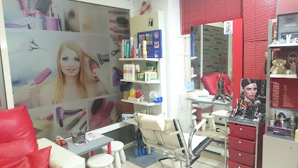 PELUK’S peluqueria y estetica | Peluqueria en Puente de Génave / Jaén