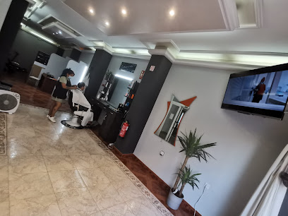 Sandy Peluquería Unisex | Peluquería en Huétor Tájar / Granada