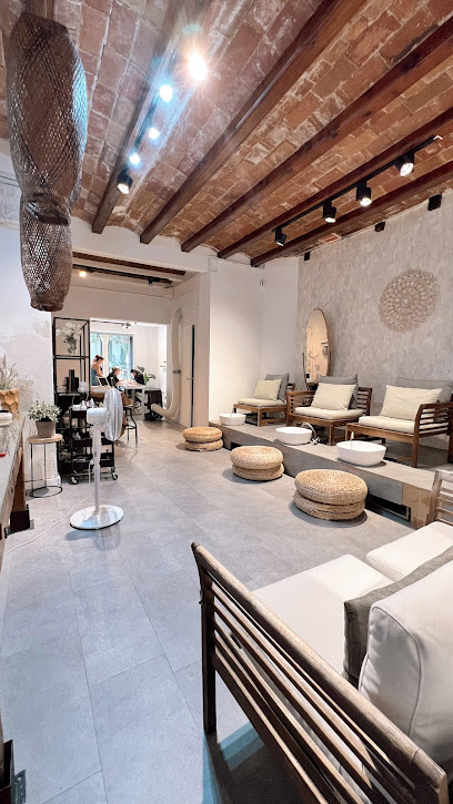 Oasis Urbano | Beauty Salón | Salón de Manicura y Uñas en Barcelona / 