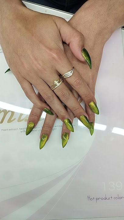 Salón de Uñas | Salón de Manicura y Uñas en Madrid / 