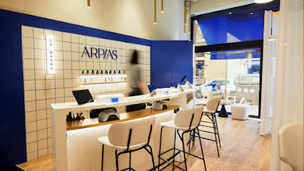 Arpias – Manicura | Torrent de l’Olla | Salón de Uñas y Manicura en Barcelona