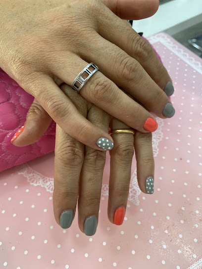 Meila Estética | Peluquería en Terrassa / 