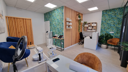 Essencia Aesthetic & Beauty | Centro de Estética en Arenas de San Pedro