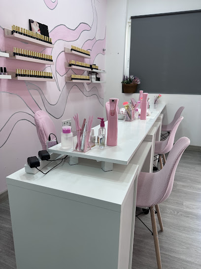 Mimarte | Salón de Manicura y Uñas en Carlet / 