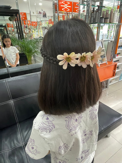 S ‘pejos Peluqueros | Peluqueria en Valdemoro / Madrid