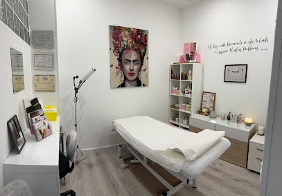 AlinaSabina | Peluquería en Tortosa / 