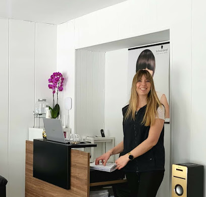 Peluquería y Estética Unisex Rosa Gómez | Peluqueria en Cazorla / Jaén