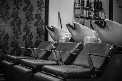 Inis Peluqueros Binéfar | Peluqueria en Binéfar / Huesca