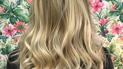 Salón de belleza Lorena | Peluqueria en San Luis de Sabinillas / Málaga