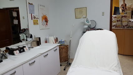 GABINETE DE BELLEZA CARMEN | Peluquería en Ribera del Fresno / 