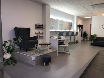 Bodhi Beauty Salón | Peluquería en San Pedro Alcántara / 