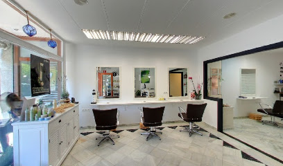 Delacruz Salón | Peluquería en Palafrugell / Girona