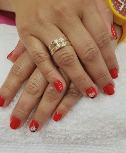 Uñas de Gata | Salón de Uñas y Manicura en Hernani