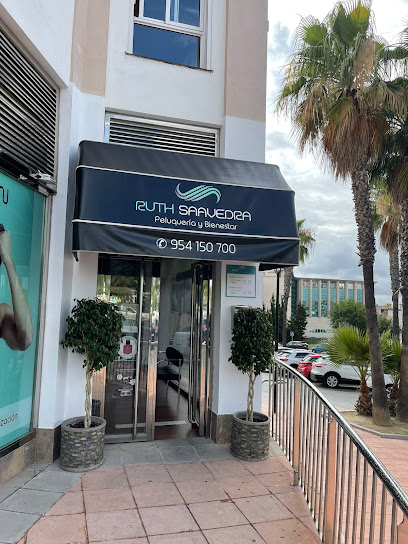 Centro de Belleza Integral Ruth Saavedra | Peluqueria en Tomares / Sevilla
