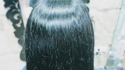 TUTTI PER LORO Salón Peluquería | Peluquería en Ribeira / La Coruña