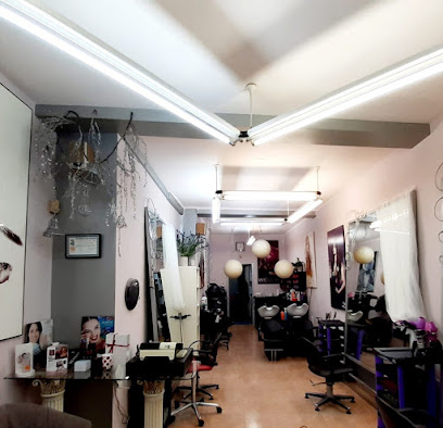 Yas | Peluqueria en Bembibre / León