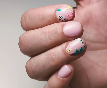 Onika · Premium Studio & Academy | Salón de Manicura y Uñas en Puerto del Rosario / 