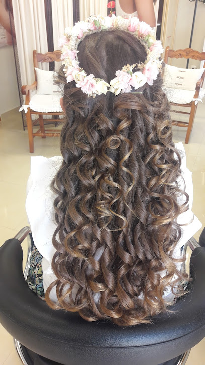 Peluquería María Prieto | Peluqueria en La Cala del Moral / Málaga