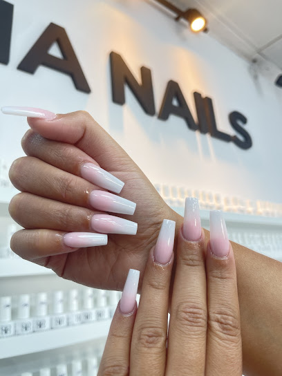 Jena Nails | Hostafrancs | Salón de Uñas y Manicura en Barcelona