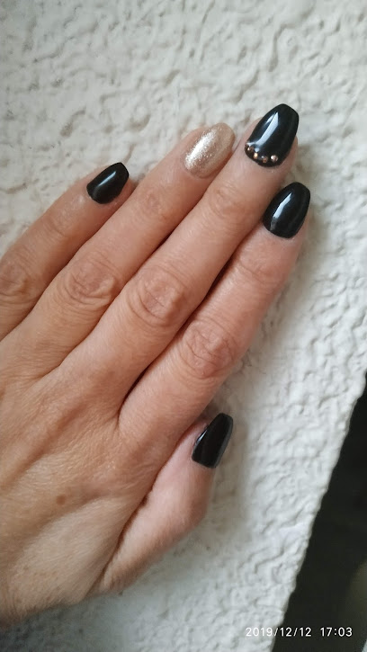 Estética Silvia | Peluquería en Onil / 