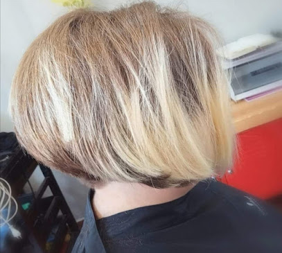 La niña de la Tijera | Peluqueria en El Puerto de Sta María / Cádiz