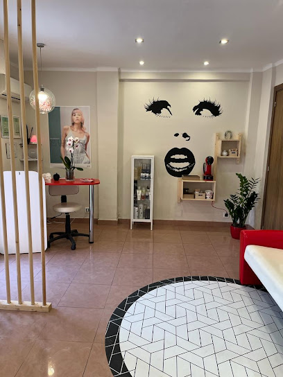Coral Naranjo Peluqueria | Peluqueria en Abrera / Barcelona
